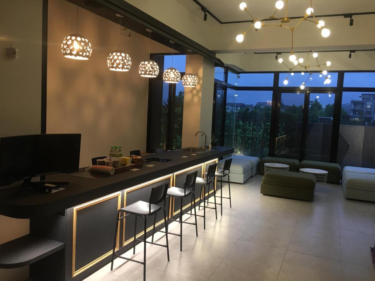 方興top會館 全新包棟電梯民宿 Sanxing Luaran gambar