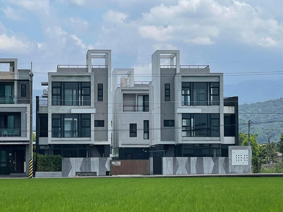 方興top會館 全新包棟電梯民宿 Sanxing Luaran gambar