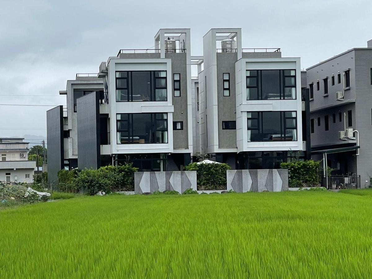 方興top會館 全新包棟電梯民宿 Sanxing Luaran gambar