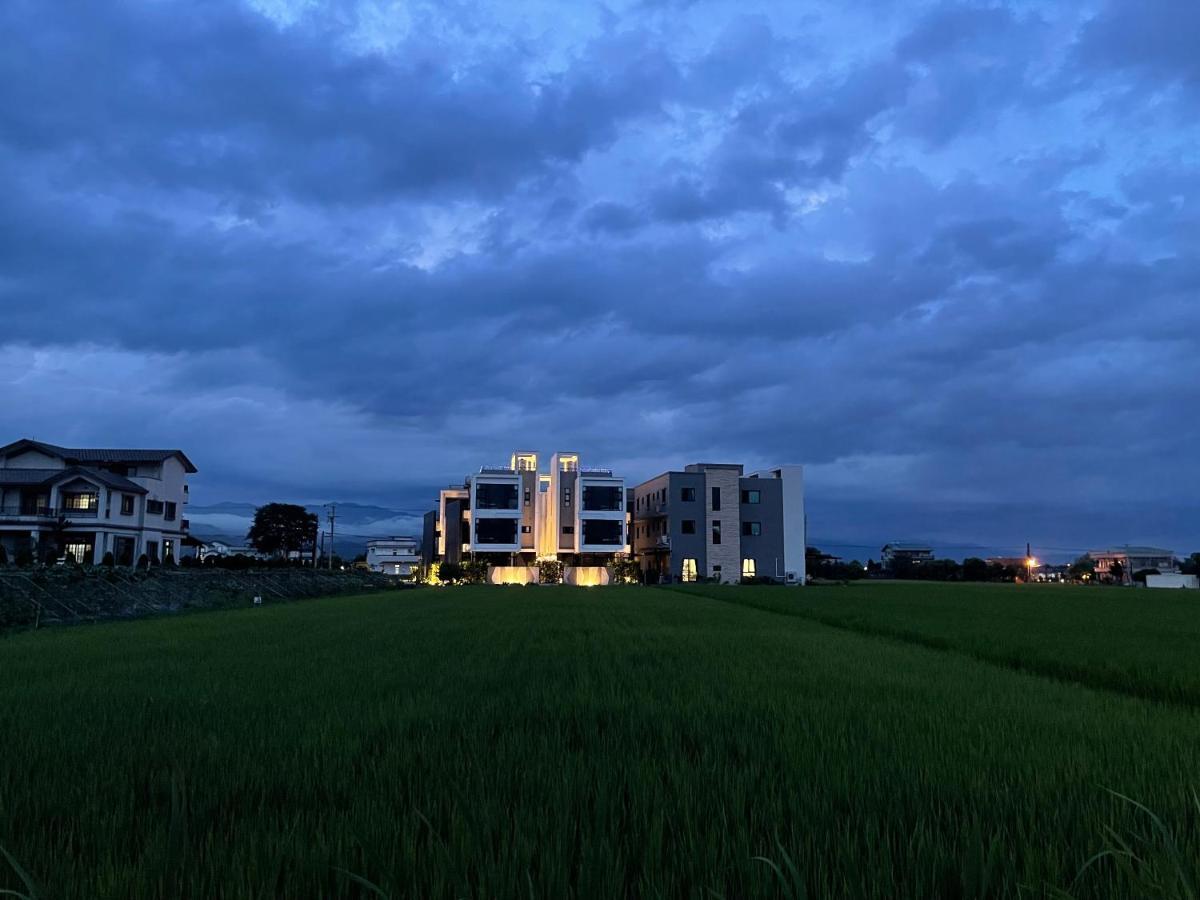 方興top會館 全新包棟電梯民宿 Sanxing Luaran gambar