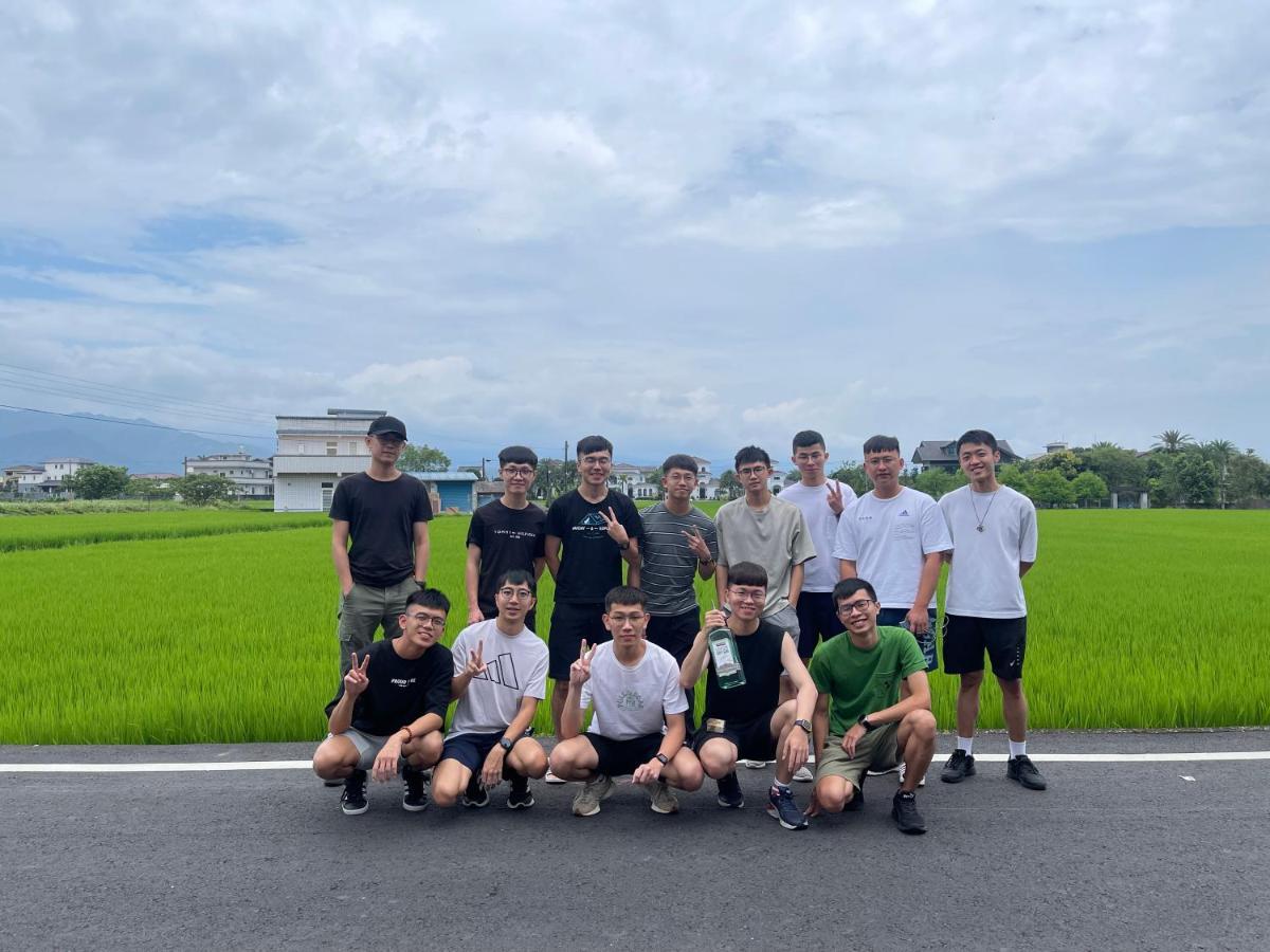 方興top會館 全新包棟電梯民宿 Sanxing Luaran gambar