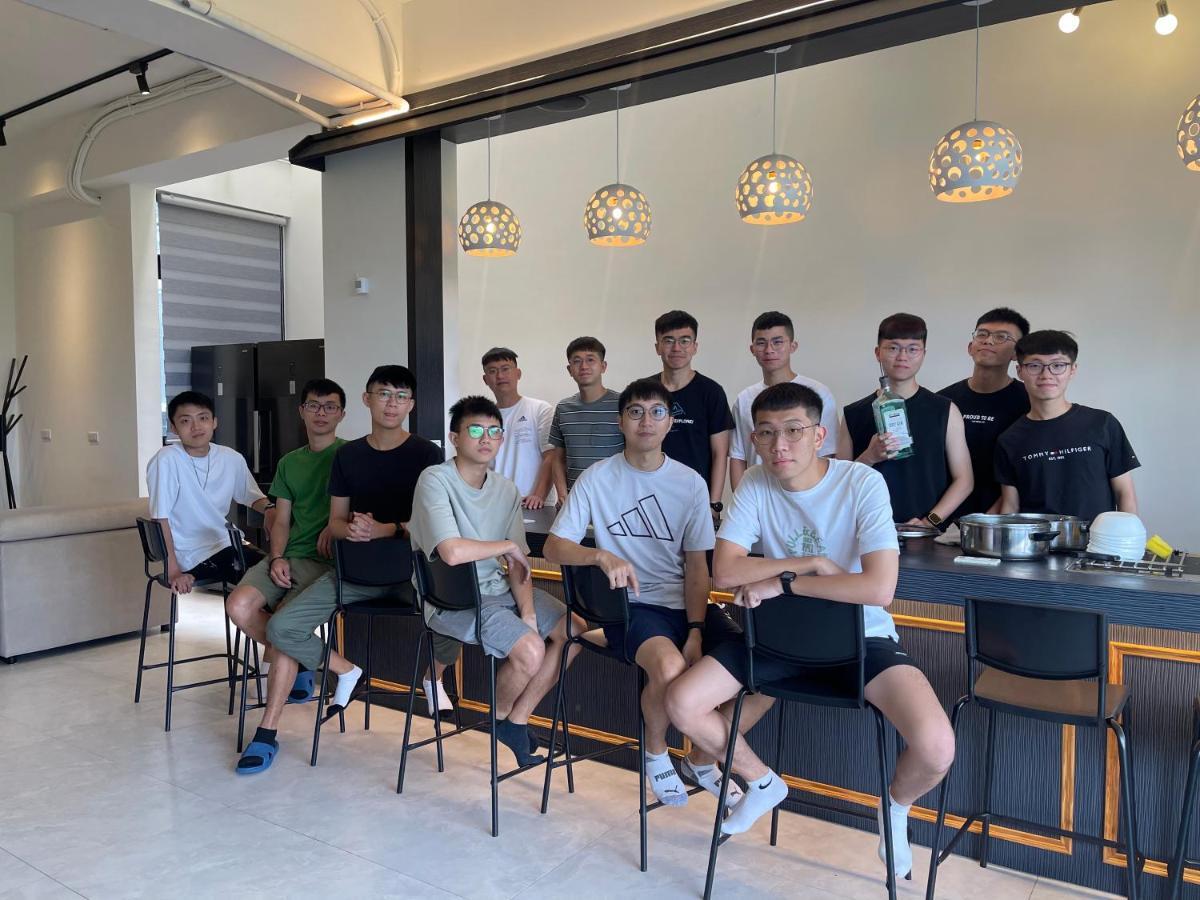 方興top會館 全新包棟電梯民宿 Sanxing Luaran gambar
